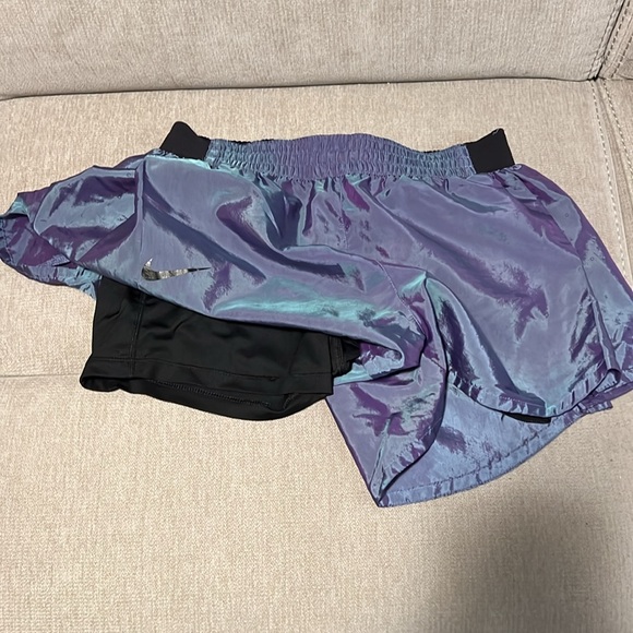 Nike Tempo Lux 2-1 running shorts Sz M - Picture 4 of 5